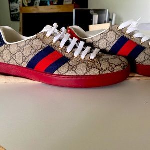 Gucci GG Supreme New Ace Sneakers